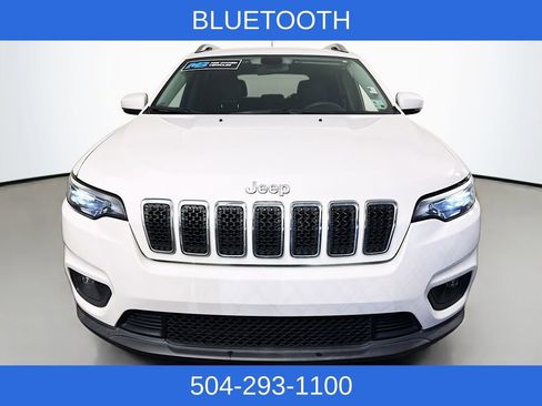 Used 2020 Jeep Cherokee Latitude Plus FWD image 3