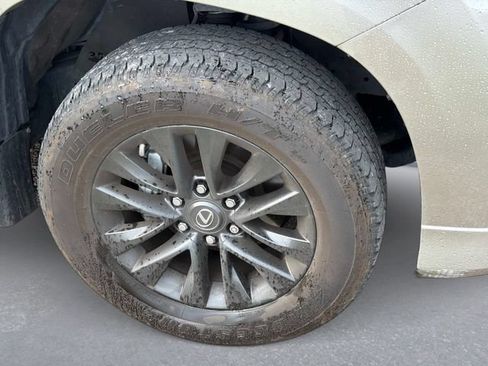 Used 2023 Lexus GX 460 Premium w/ Premium Package AWD/4WD image 5
