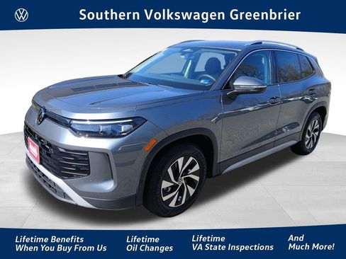 New 2026 Volkswagen Tiguan S image 1