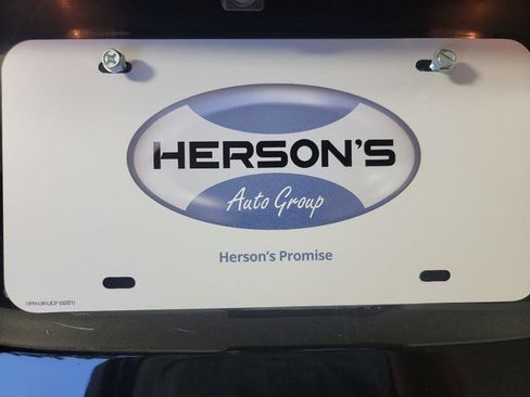 Used 2015 Toyota Corolla LE image 6