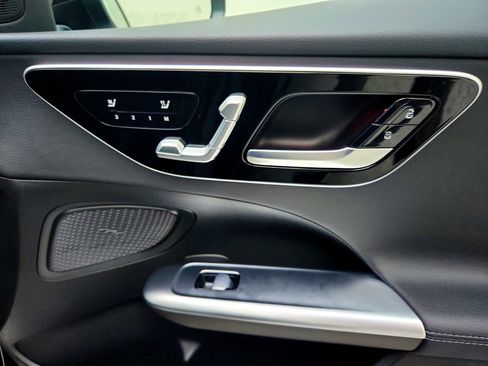 Certified 2025 Mercedes-Benz C 300 Sedan image 26