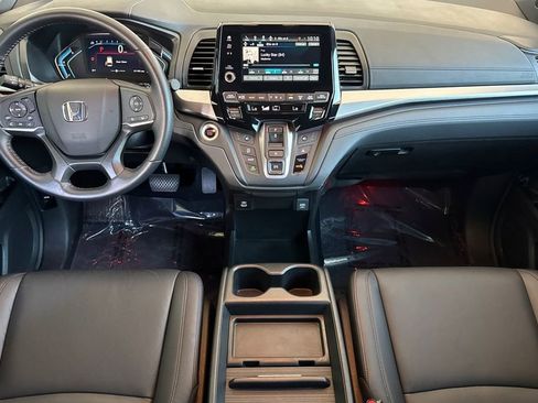 Certified 2024 Honda Odyssey Sport image 4
