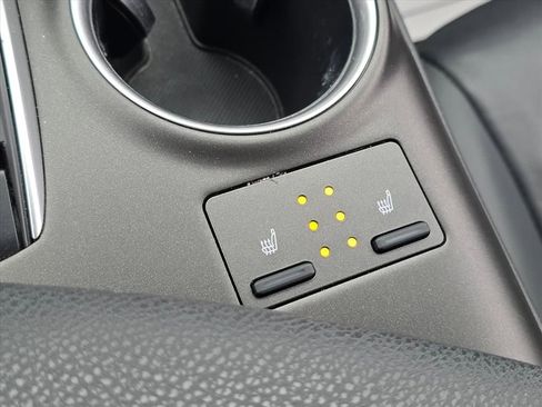 Used 2024 Toyota Camry XLE image 22