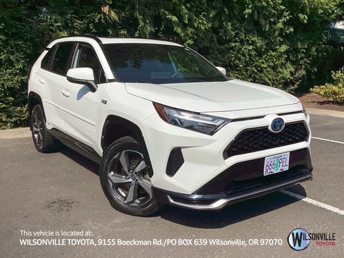Used 2022 Toyota RAV4 SE w/ Weather & Moonroof Package AWD/4WD image 1