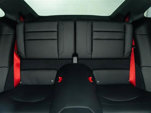 Certified 2025 Porsche 911 Carrera image 28