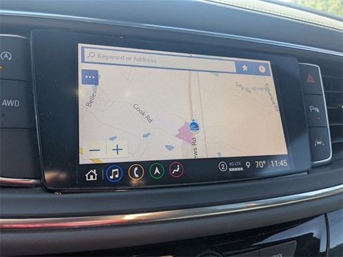 Used 2024 Buick Enclave Premium image 23