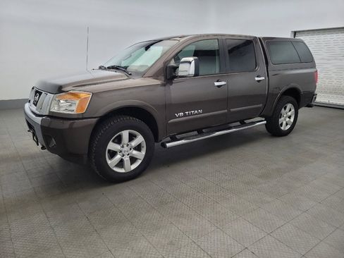 Used 2014 Nissan Titan SL w/ SL Max Utility Package image 2