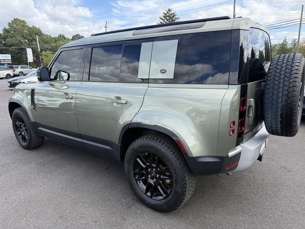 Used 2020 Land Rover Defender 110 S AWD/4WD image 8