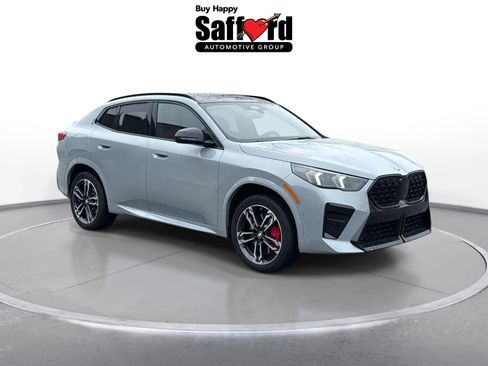 Used 2025 BMW X2 xDrive28i w/ Premium Package image 10