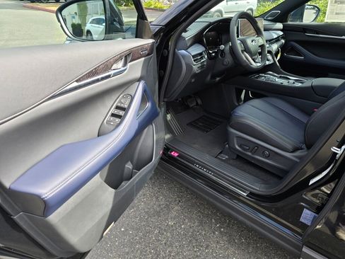 New 2026 INFINITI QX60 Sport w/ Dark Cargo Package image 20