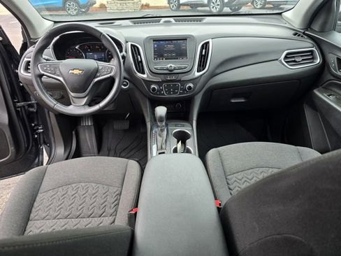 Used 2022 Chevrolet Equinox LT image 23