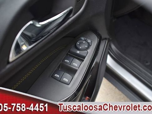 Used 2024 Chevrolet Trax LT w/ Driver Confidence Package FWD image 17