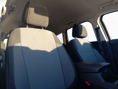 Used 2017 Ford Escape SE image 15