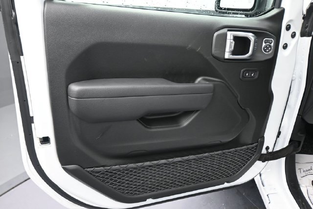 New 2026 Jeep Gladiator Sport AWD/4WD image 26