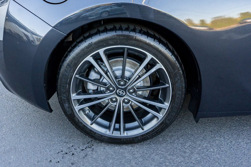 Used 2013 Scion FR-S RWD image 23