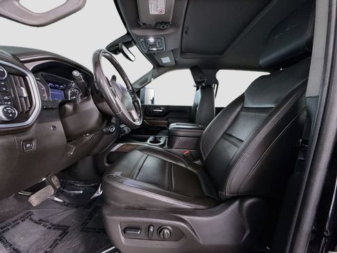 Used 2022 GMC Sierra 3500 Denali w/ Denali Black Diamond Edition AWD/4WD image 23