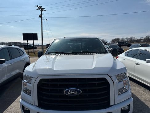 Used 2017 Ford F150 XLT w/ Equipment Group 302A Luxury image 2