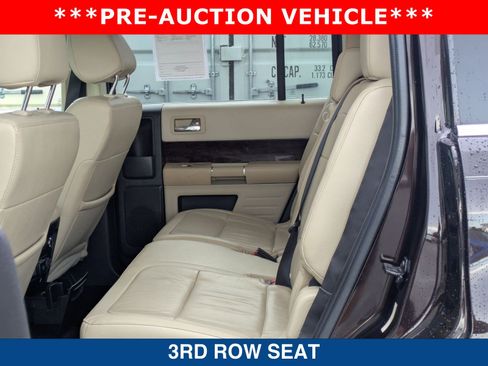 Used 2014 Ford Flex Limited w/ Class III Trailer Tow Package FWD image 16