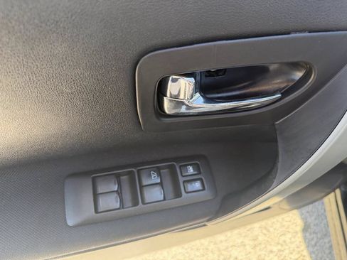 Used 2013 Nissan Rogue S w/ Special Edition Pkg AWD/4WD image 9