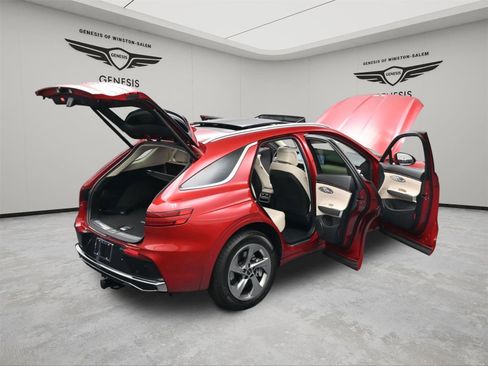 New 2026 Genesis GV70 2.5T Select image 18
