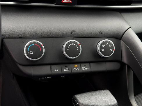 New 2026 Hyundai Elantra SE w/ Cargo Package image 11