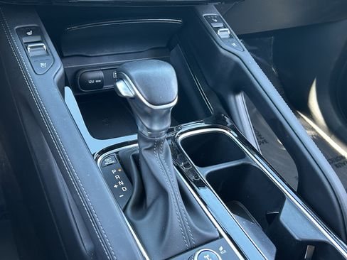 Certified 2024 Kia Telluride EX w/ EX Captain's Chair Package image 27