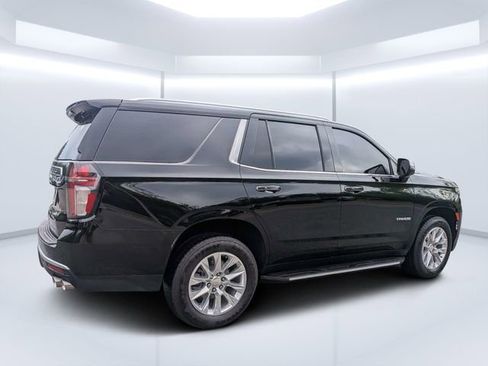Used 2023 Chevrolet Tahoe Premier AWD/4WD image 3