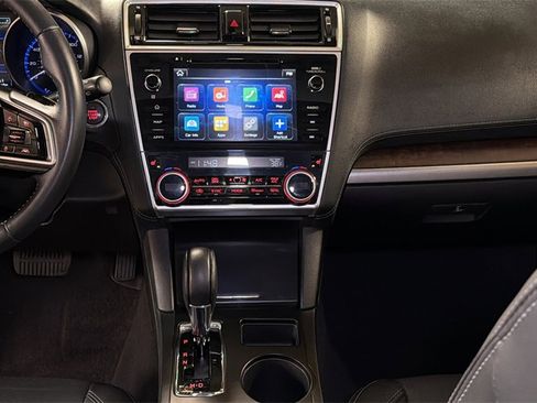 Used 2018 Subaru Outback 2.5i Limited image 20