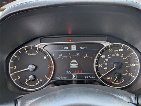 Used 2024 Nissan Altima 2.5 SL FWD image 14