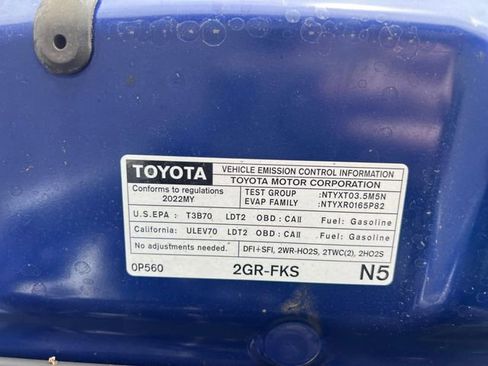 Certified 2022 Toyota Tacoma TRD Off-Road w/ Technology Package image 10