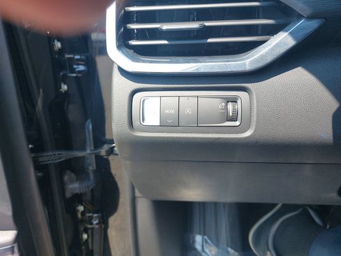 Used 2025 GMC Acadia Elevation w/ Elevation Premium Package FWD image 27