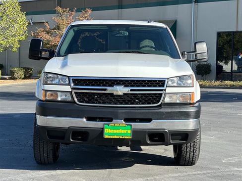 Used 2007 Chevrolet Silverado 3500 LT w/ Heavy-Duty Power Package AWD/4WD image 10