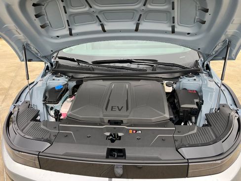 New 2026 Hyundai Ioniq 5 SEL image 34