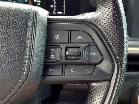Certified 2024 Toyota Tacoma SR5 AWD/4WD image 23