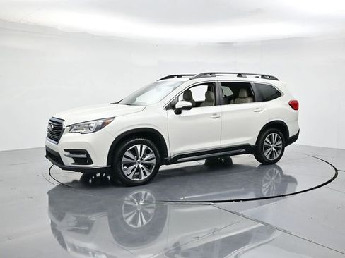 Used 2022 Subaru Ascent Limited w/ Technology Package image 5
