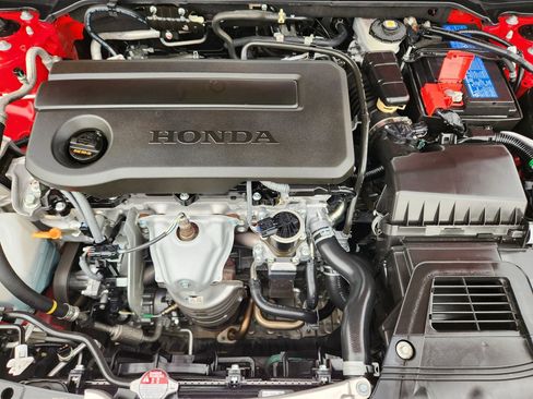 Certified 2025 Honda Civic Sport image 29