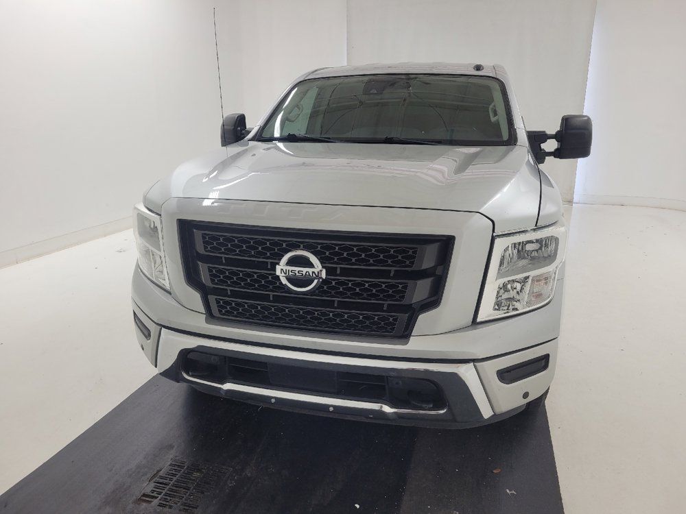 Used 2020 Nissan Titan SV w/ SV Convenience Package RWD image 15