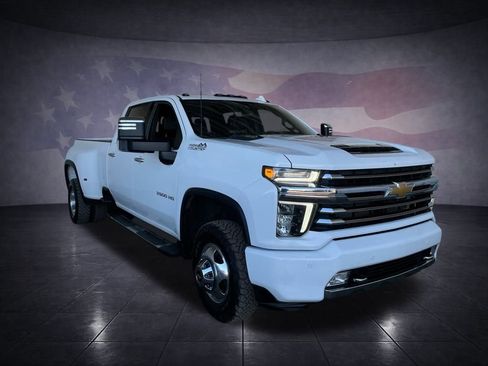 Used 2022 Chevrolet Silverado 3500 High Country w/ LPO, Hitch Package image 7