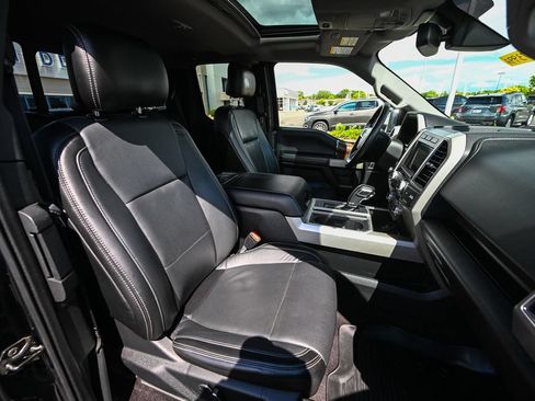 Used 2017 Ford F150 Lariat w/ Equipment Group 502A Luxury AWD/4WD image 26