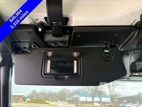 Used 2026 Jeep Wrangler Unlimited Rubicon AWD/4WD image 25