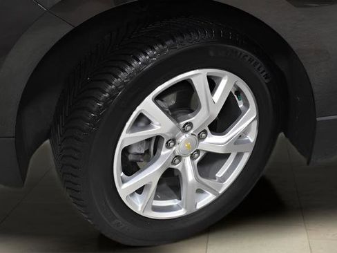 Used 2020 Chevrolet Equinox Premier AWD/4WD image 35
