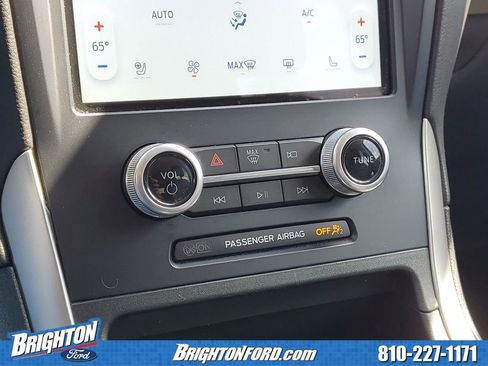 Certified 2023 Ford Edge SEL w/ Convenience Package AWD/4WD image 25