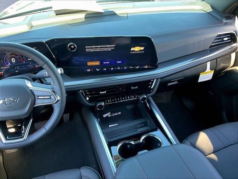 New 2026 Chevrolet Suburban RST w/ Comfort Package AWD/4WD image 6