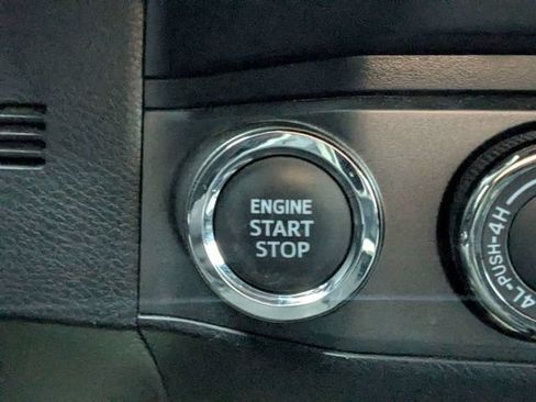 Used 2023 Toyota Tacoma TRD Sport w/ Technology Package AWD/4WD image 32