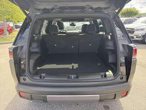 New 2026 Jeep Cherokee Limited AWD/4WD image 19