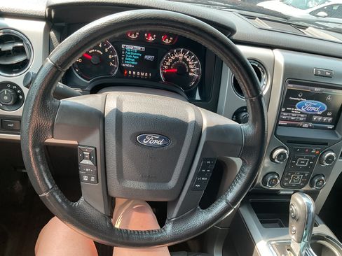 Used 2014 Ford F150 FX4 w/ Equipment Group 402A Luxury AWD/4WD image 20