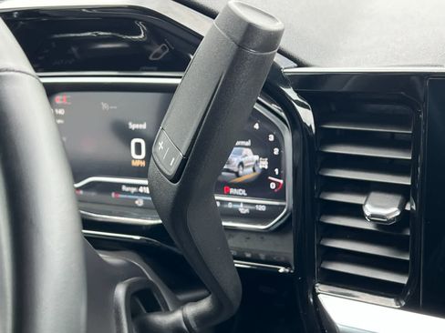 Used 2024 GMC Sierra 1500 SLT image 21