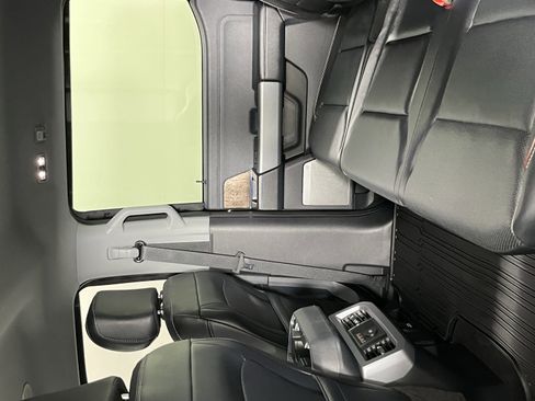 Used 2024 Ford F350 Lariat w/ Lariat Ultimate Package image 12