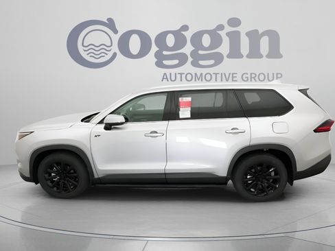 New 2026 Toyota Grand Highlander AWD image 5