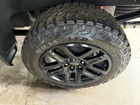 Used 2026 Chevrolet Silverado 1500 LT Trail Boss w/ LT Trail Boss Premium Package image 44